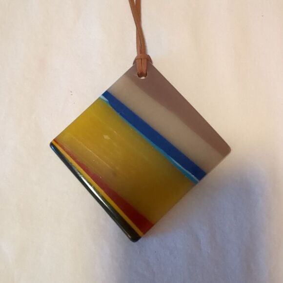 Colorful diamond shape long necklace - Picture 4 of 4